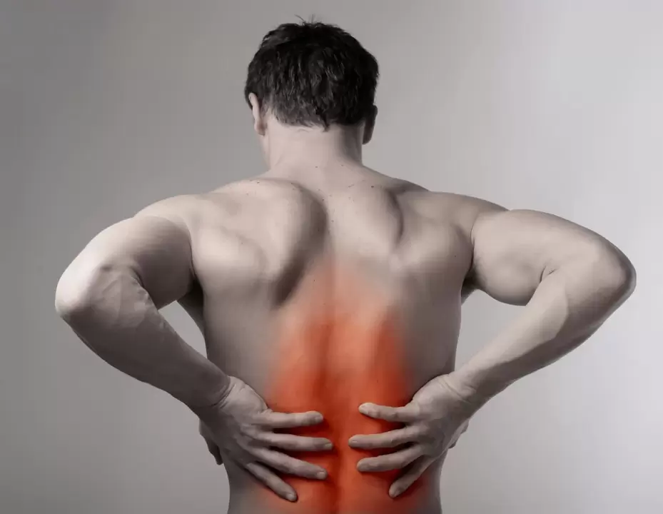 Ostéochondrose de la colonne vertébrale chez un homme.